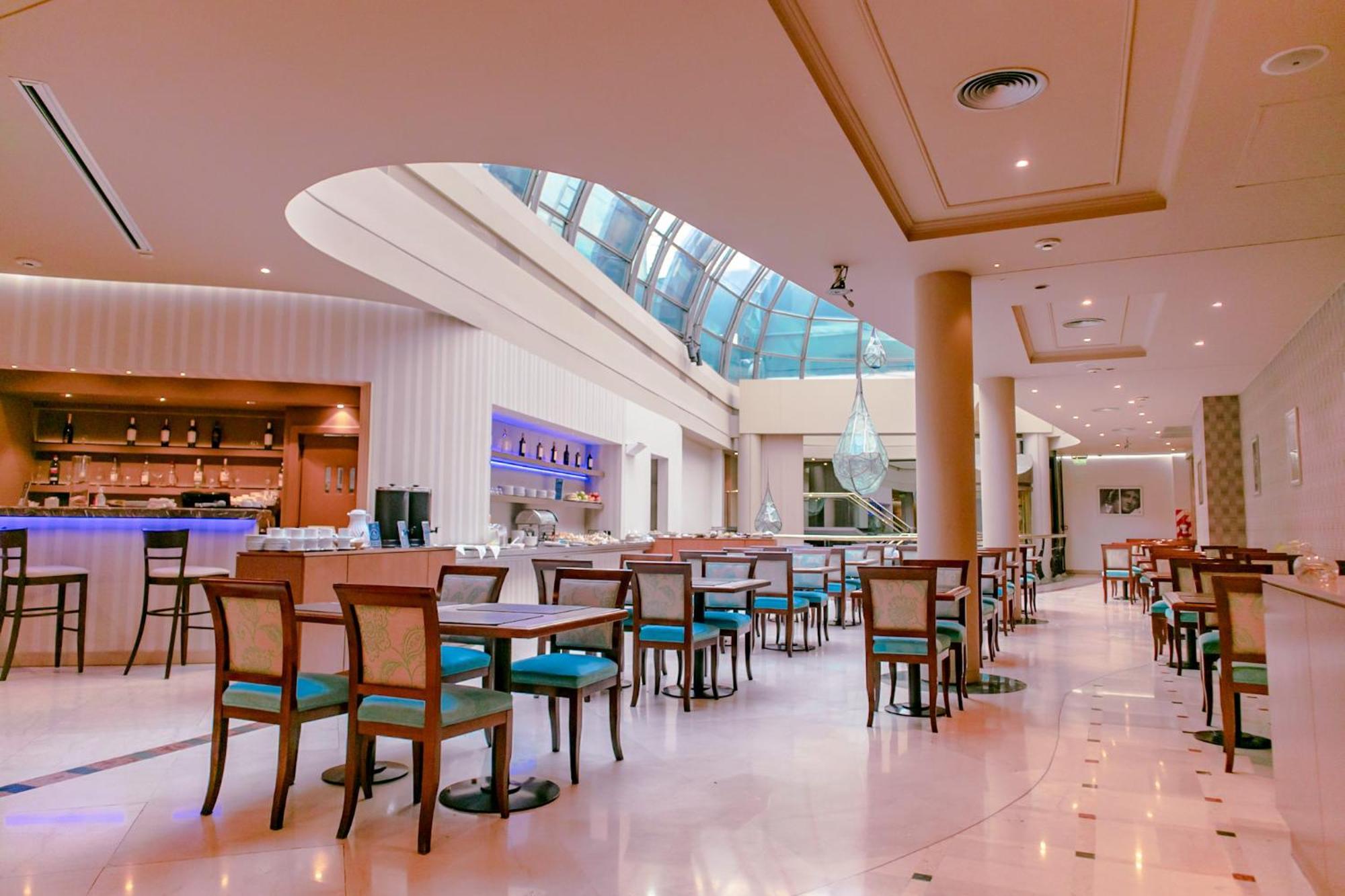 Howard Johnson Plaza By Wyndham Buenos Aires Florida Street Exterior foto